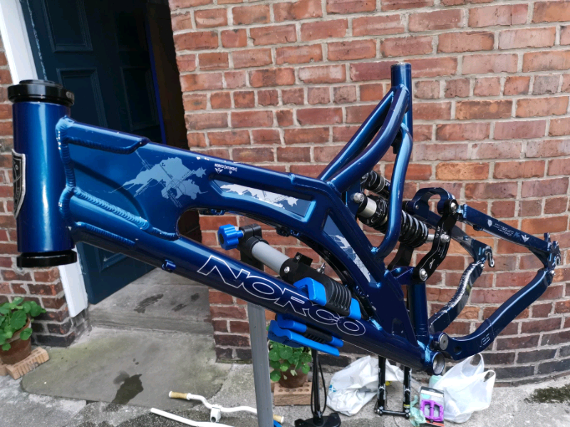 norco atomik downhill mountain bike